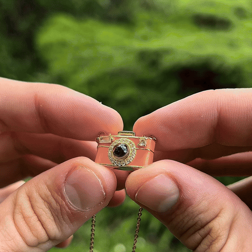 VividAura™ Eternal Love Projection Pendant